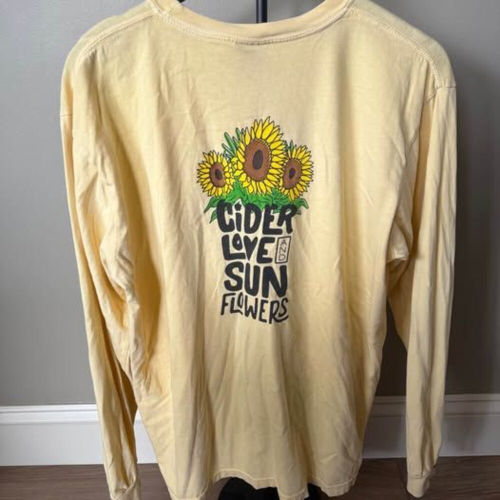 Blake’s Sunflower Festival shirt